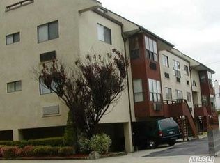 655 Shore Rd, Long Beach, NY 11561