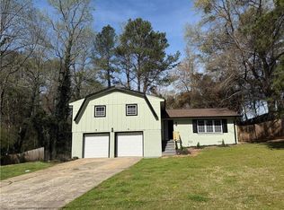 7367 Rountree Dr, Riverdale, GA 30274