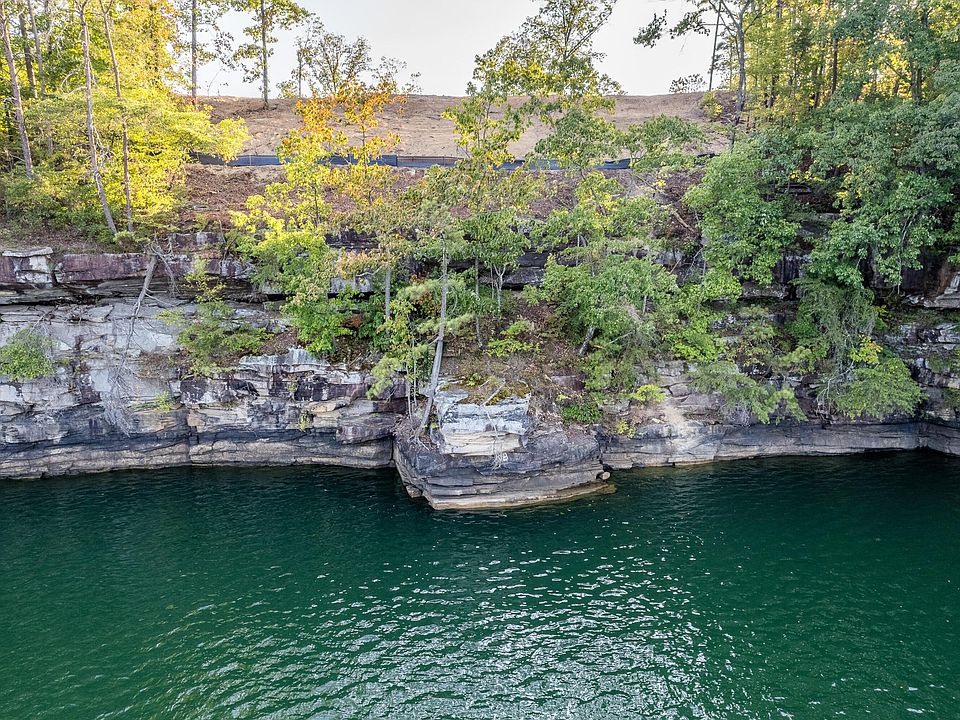1st image of LOT 43 Pointe Sixteen