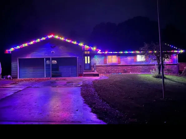 10027 E Grandview Ct, Traverse City, MI 49684