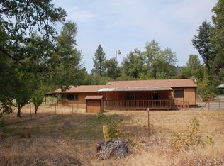 200 Murphy Creek Rd, Grants Pass, OR 97527