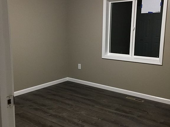 3rd image of 5212 Lucinda Dr