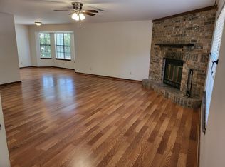 1395 Pinnacle Dr #B, Pensacola, FL 32504