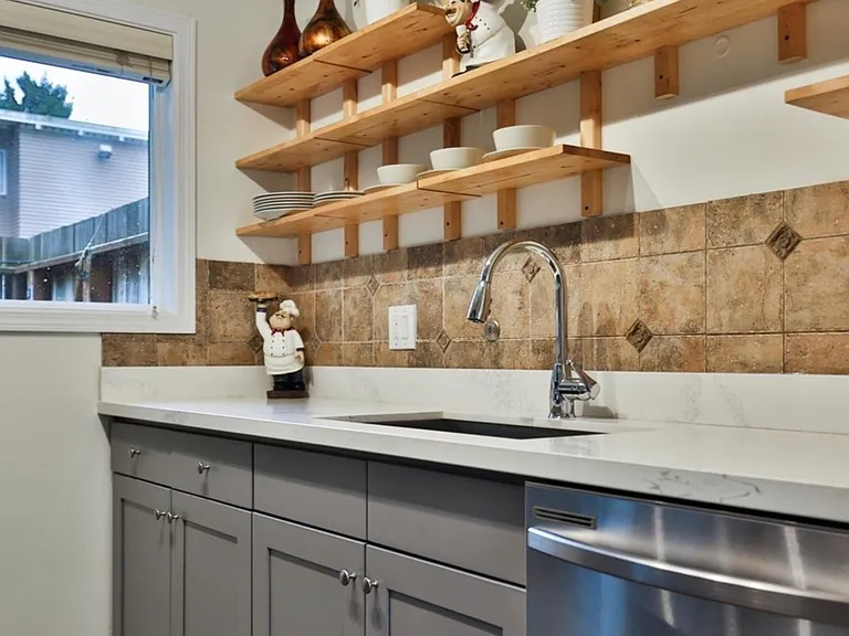 12255 SE 56th St #316 — Photo 10