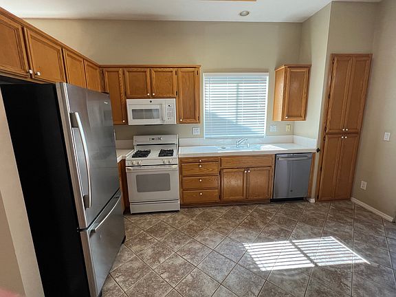 3rd image of 1741 Autumn Meadow Dr