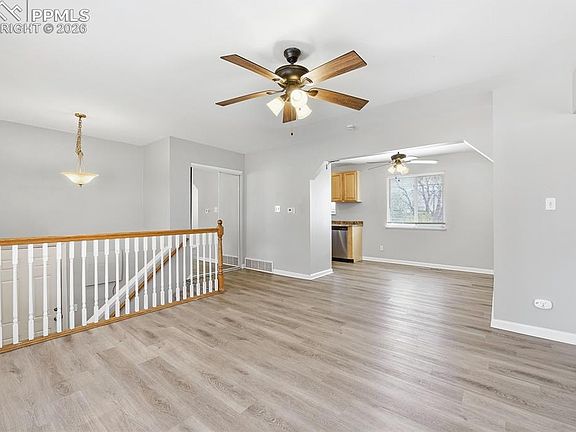 3rd image of 2113 Saranac Dr