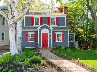 49 Lancaster Rd, West Hartford, CT 06119