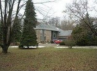 Dunn Rd, Howell, MI 48855