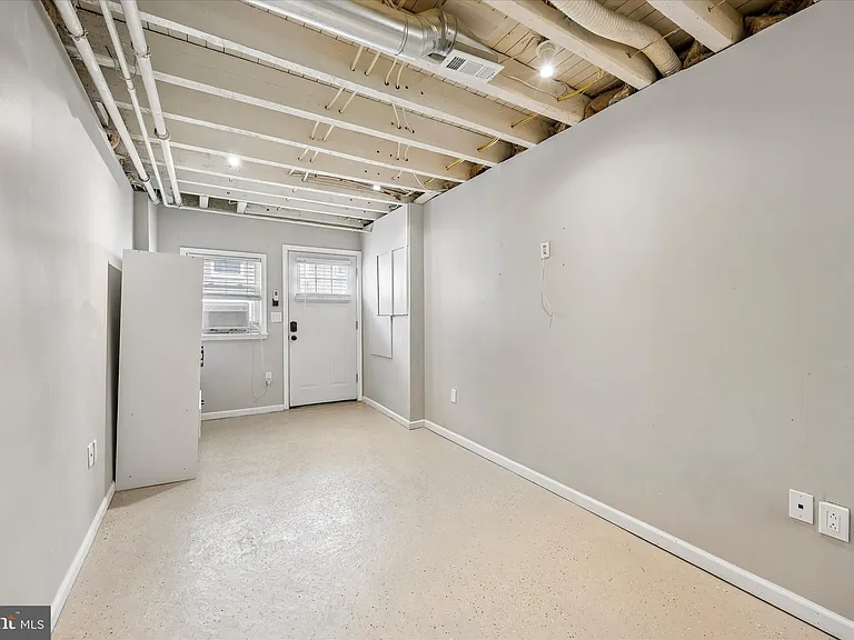 1117 Rosalie St #1 — Photo 28