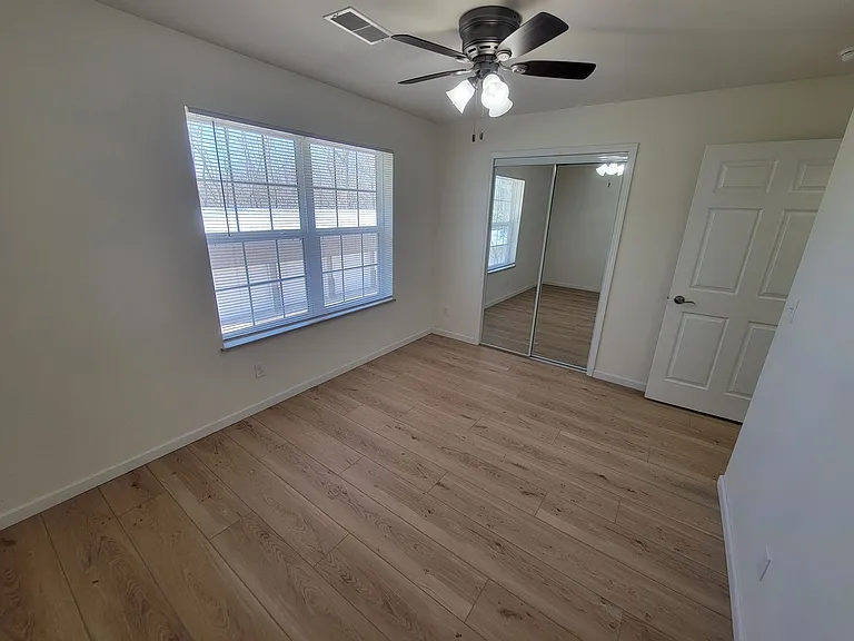 Frostwood Apartments — Photo 16