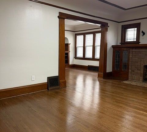 3rd image of 2908 N 51st St #2908