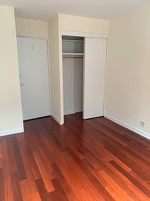 Rented by Olympia House Delaware LP | media 33