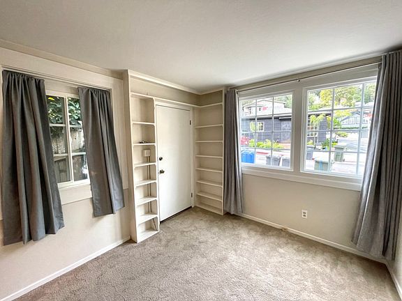 3rd image of 112 West St APT B