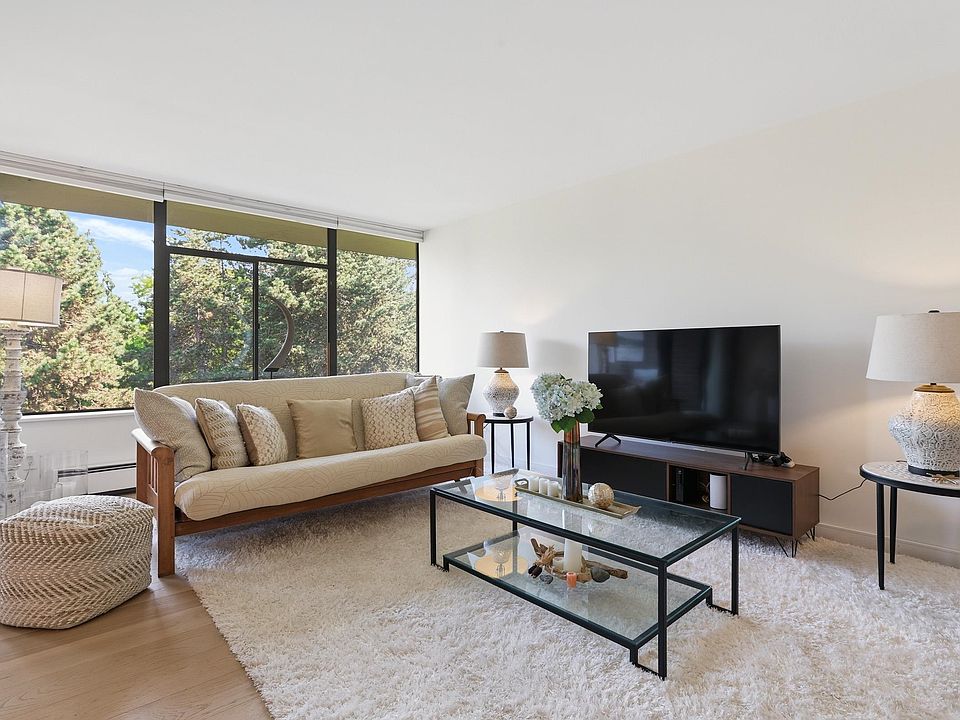 1st image of 2101 McMullen Ave #506
