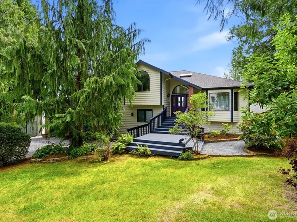 11525 76th Avenue NW, Tulalip, WA 98271
