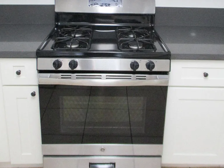 3102 Walnut Grove Ave — Photo 12