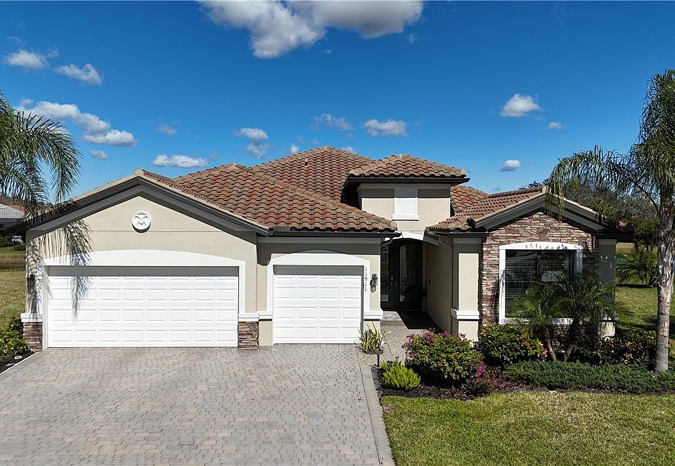 1st image of 11911 Bay Oak Dr