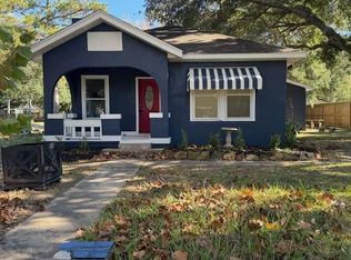 1616 N Travis St, Liberty, TX 77575