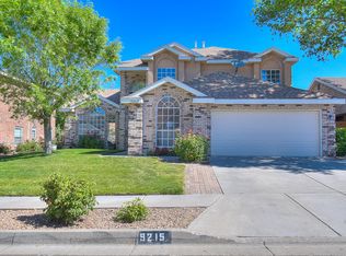 9215 Ridgefield Ave NE, Albuquerque, NM 87109
