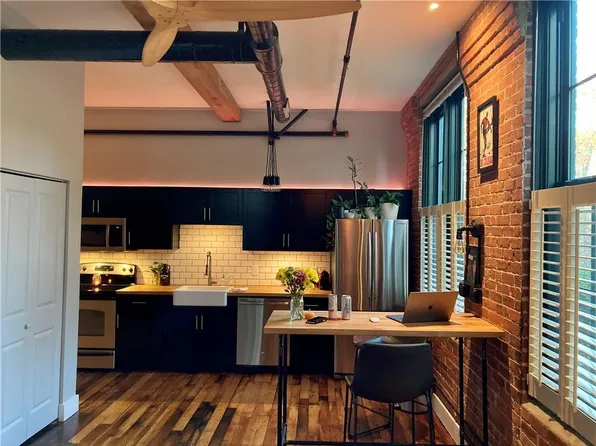 99 Allen St Unit 117, Woonsocket, RI 02895