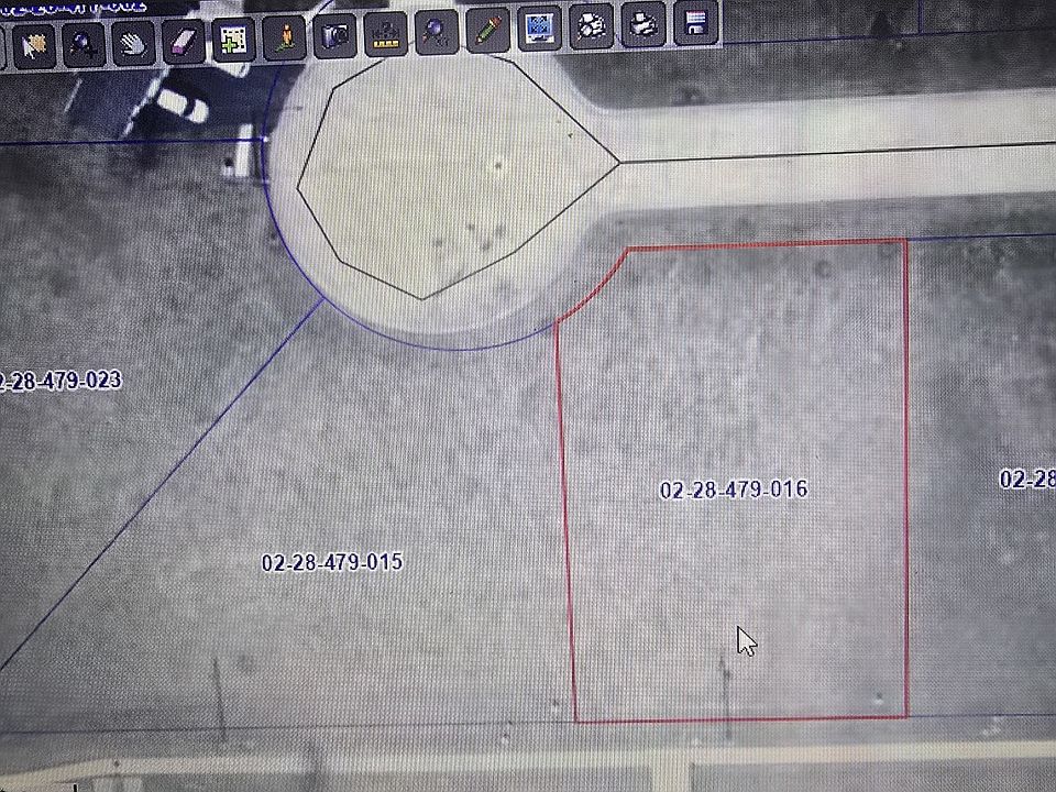 1st image of 605 Hewitt St