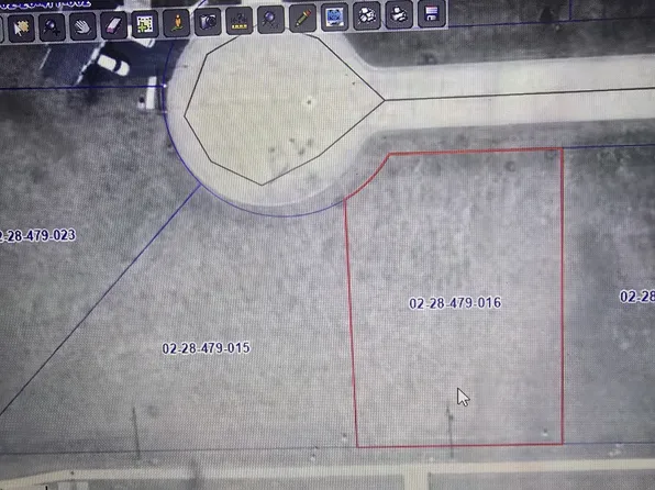 605 Hewitt St, Forreston, IL 61030