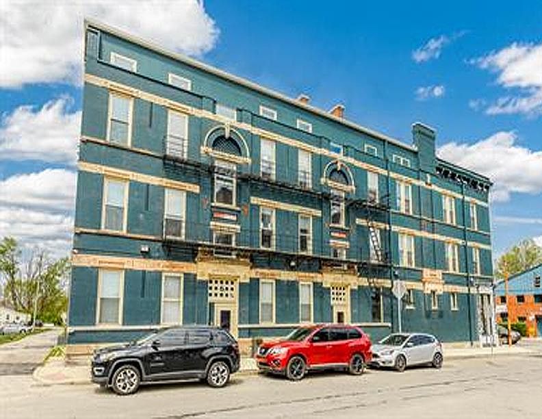 The Ashby is located in the Walnut Hills Entertainment District a thriving area with continued development.