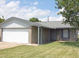 229 Austin St, Holiday Lakes, TX 77515