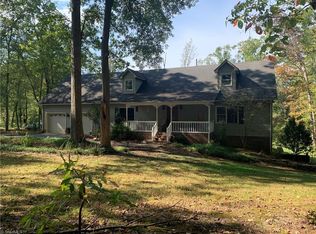 1304 Iron Mountain Rd, Asheboro, NC 27205