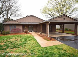 200 Spyglass Dr, Bermuda Run, NC 27006
