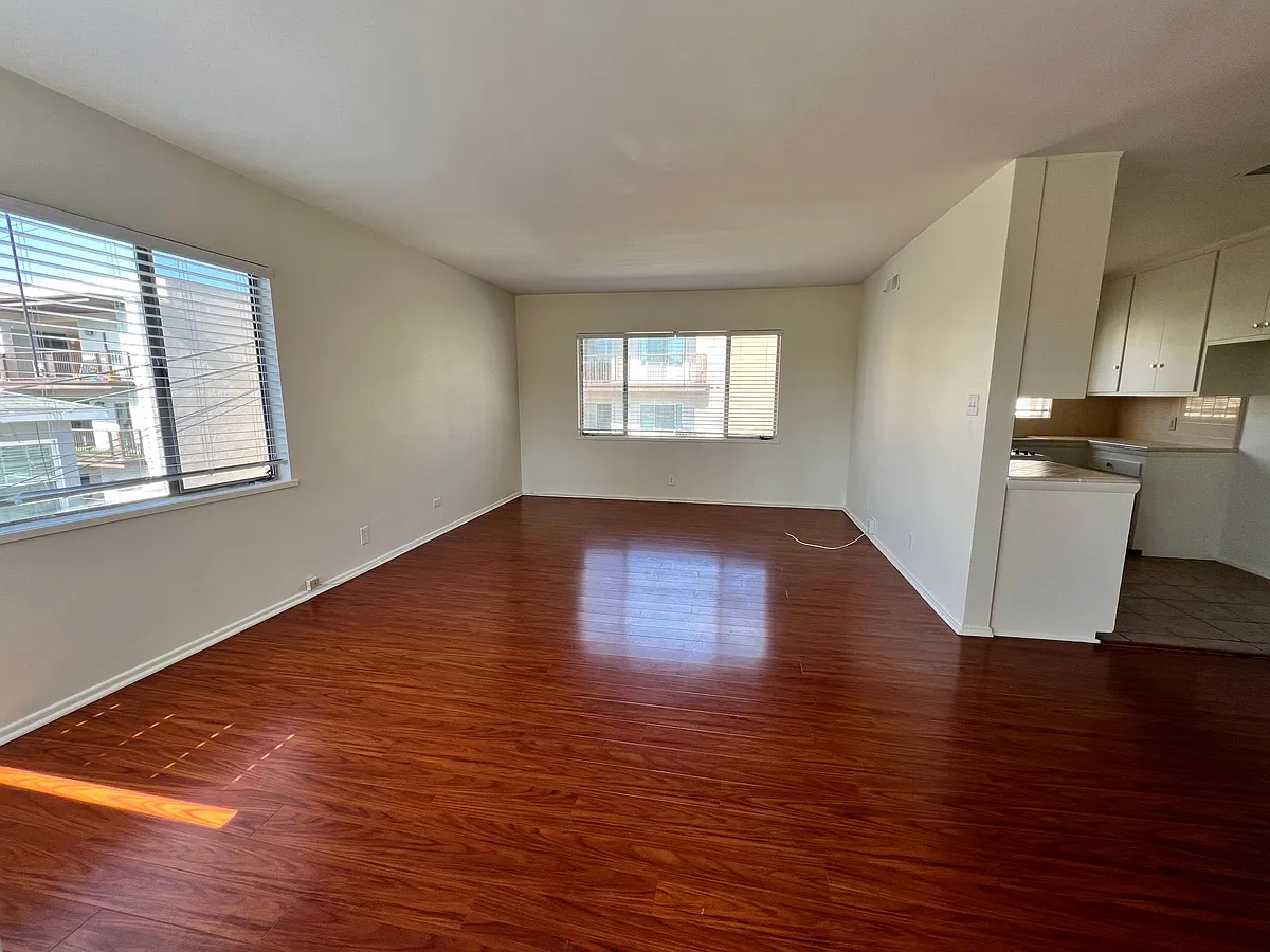 Building Photo - 7123 Flight Ave