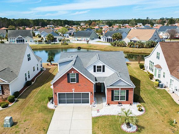 3rd image of 546 Tourmaline Dr.