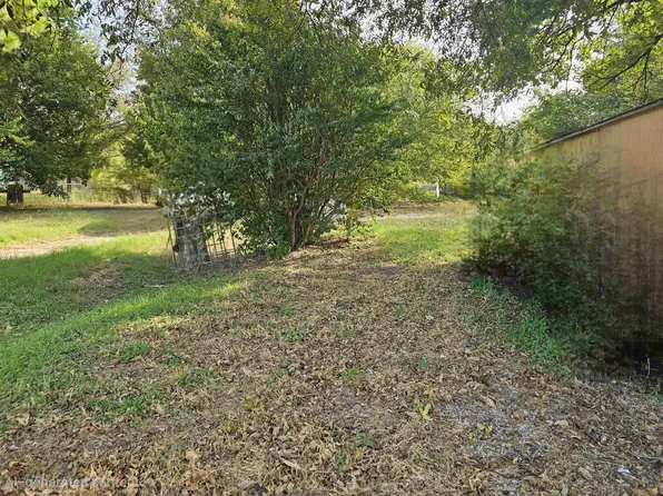 132 N Avenue F, Burkburnett, TX 76354