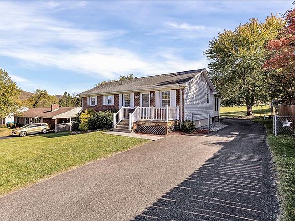 2nd image of 5417 Taney Dr