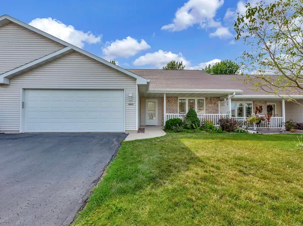 486 Wyldewood Dr Unit E, Oshkosh, WI 54904