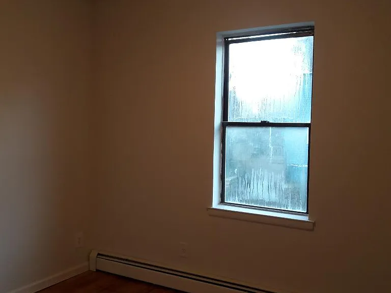 58 Grant St #2L — Photo 5