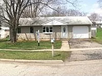 1953 Fairview Dr photo 1