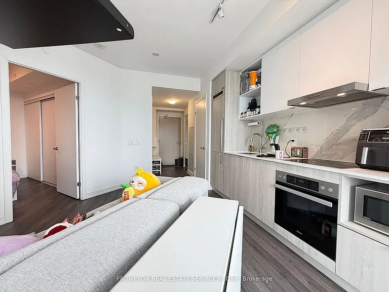 138 Downes St #5711 — Photo 27
