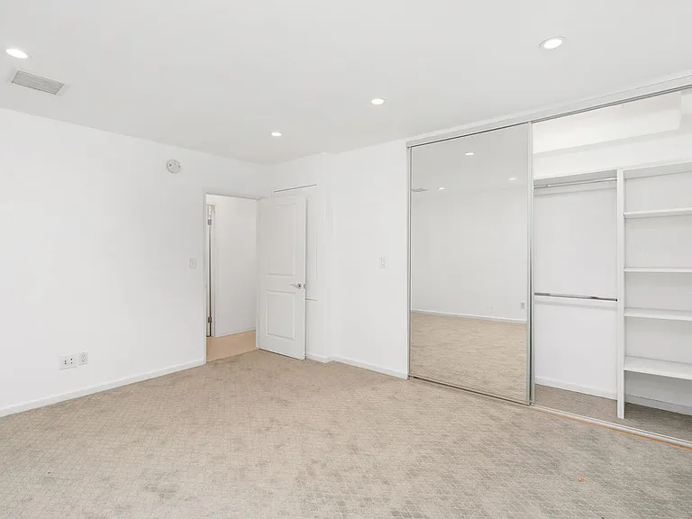 10645 Wilshire Blvd #101 — Photo 19