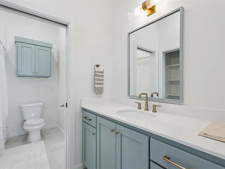 18817 Selah Way — Photo 39