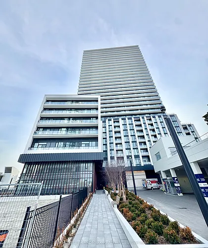 5858 Yonge St #1823 Photo 1