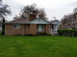 4382 Van Slyke Rd, Flint, MI 48507