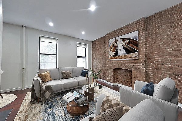 1st image of 526 W 46th St APT 3R