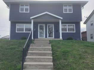 3665 S 32nd St, Greenfield, WI 53221
