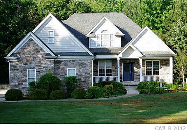 1st image of 140 Wildwood Cove Dr
