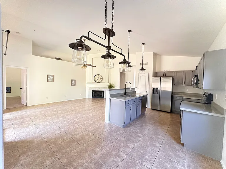 9209 E Pershing Ave — Photo 7