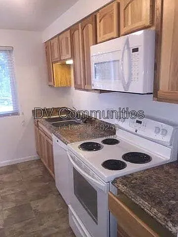 101 N 10th St #13 — Photo 10
