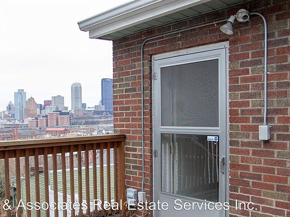 3rd image of 10 Brosville St