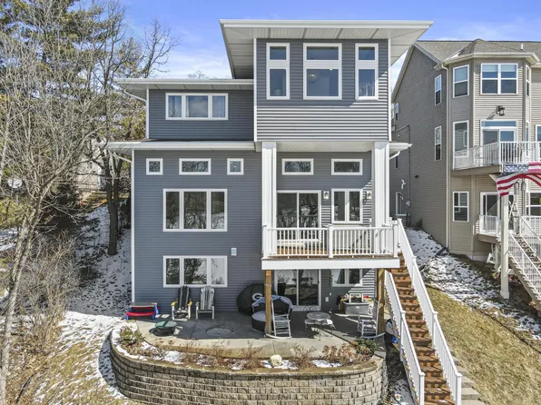 S107W34882 South Shore DRIVE, Mukwonago, WI 53149