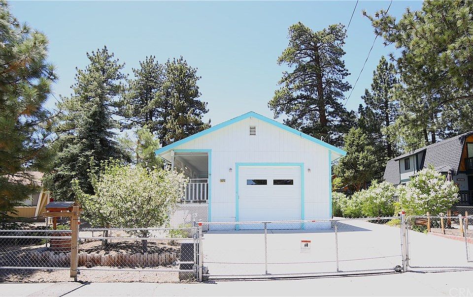 1st image of 1073 Sequoia Dr